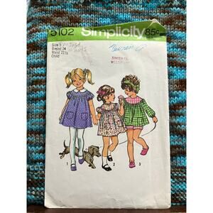 Simplicity 5102 Sewing pattern Girls babydoll dress Aline size 5